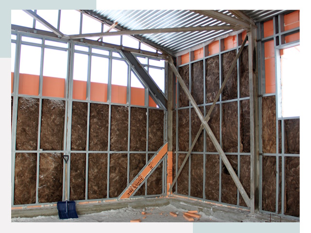 Утепленные ангары в Старой Руссе