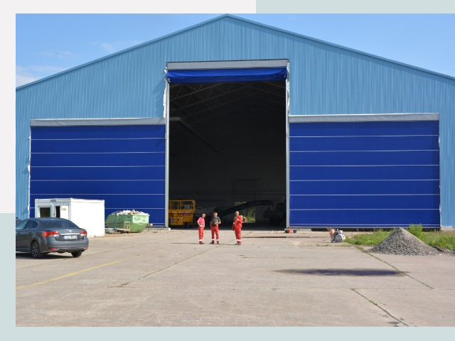 Ангарные ворота в Старая Русса от СтальСтрой-Срс по цене 611 руб.