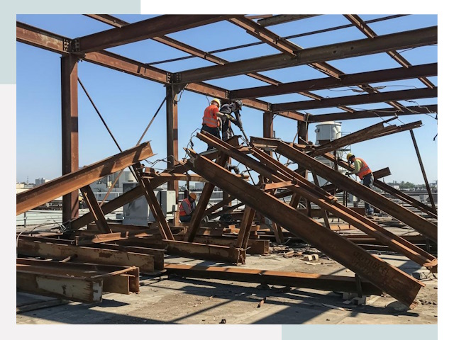 Демонтаж металлоконструкций в Старой Руссе от 611 руб.