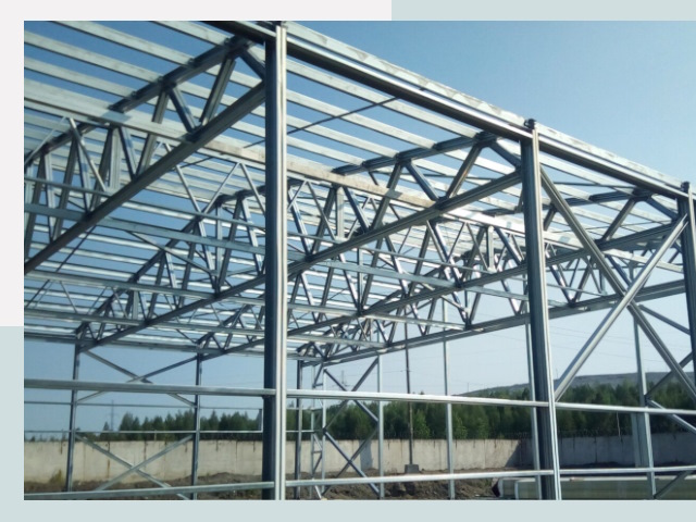 Строительство ангаров под ключ от 611 руб. в Старая Русса